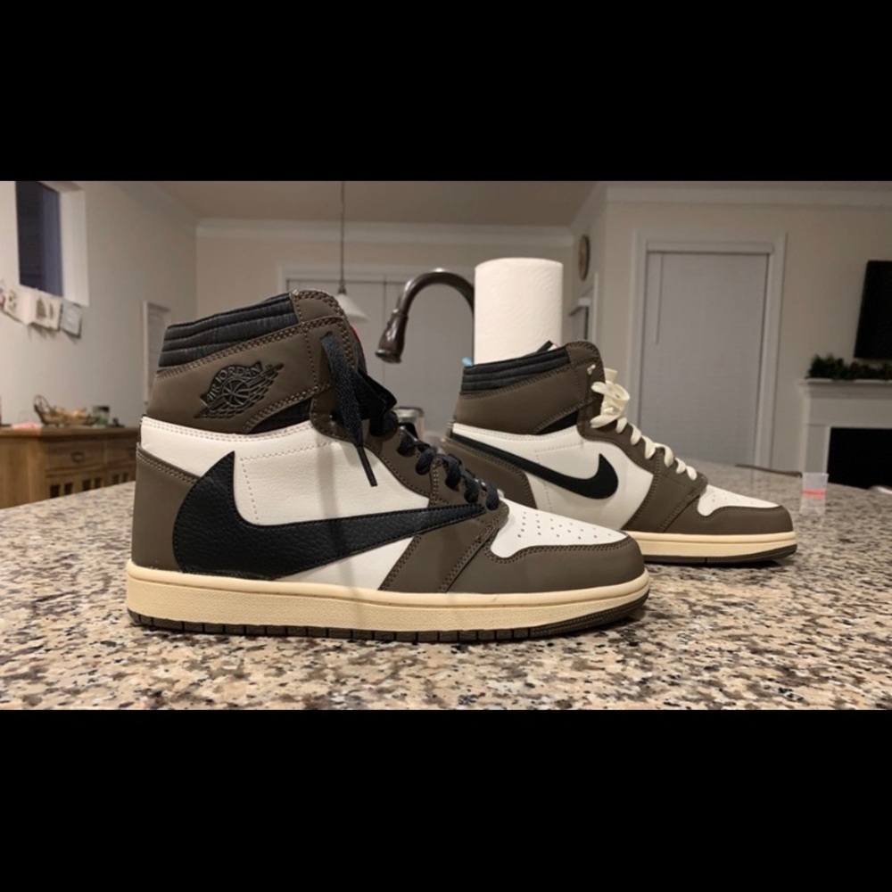 Travis scott 1s